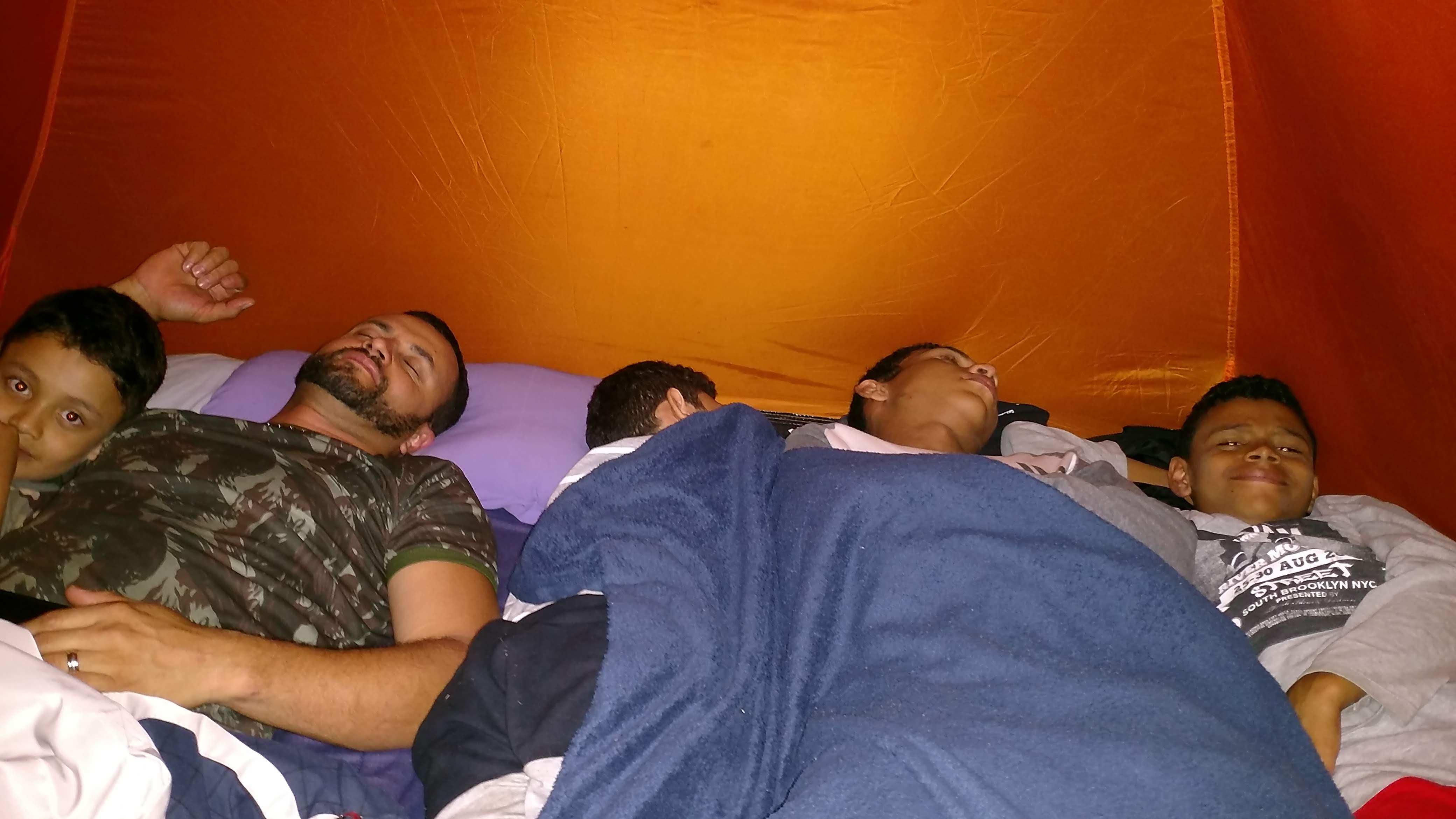 Acampamento BRAVOS